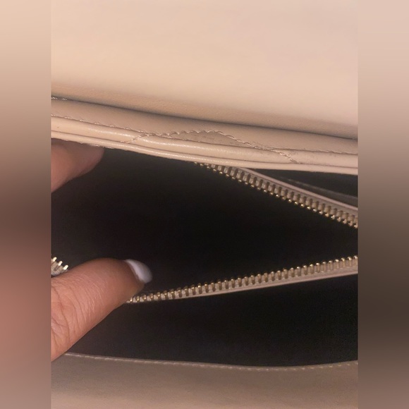 Ysl tan leather bag like new never used no call outs - Picture 7 of 11